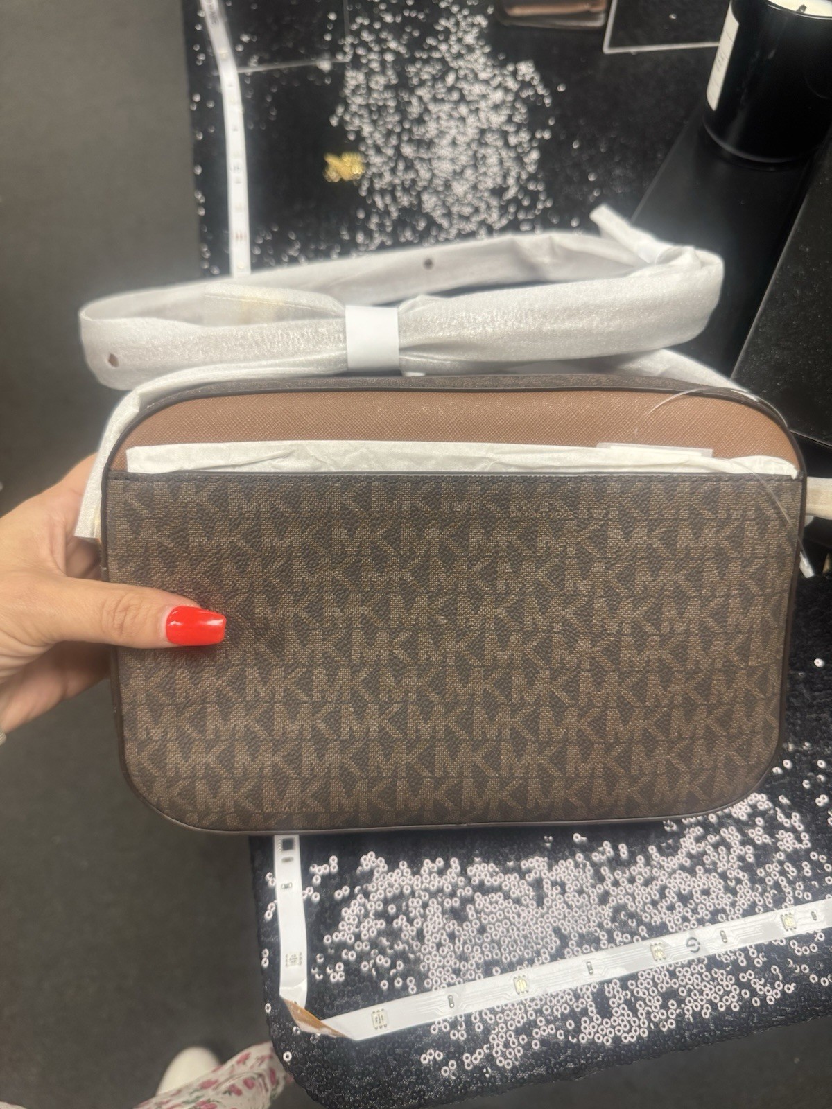 Michael Kors Women's Crossbody Bag Brown thumbnail 2