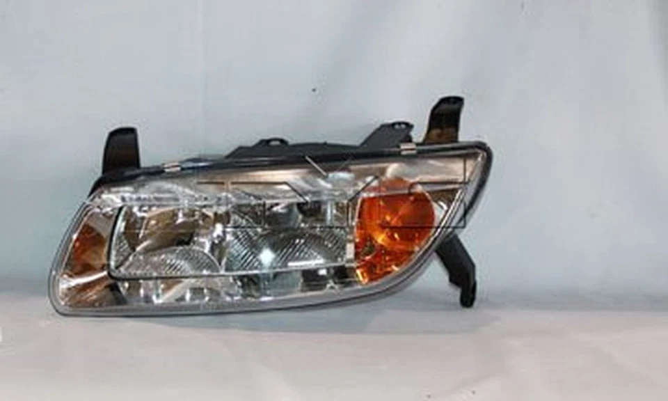 Conjunto de faros TYC 20-5946-00 para modelos Saturn 00-02 seleccionados Foto 2 de 4