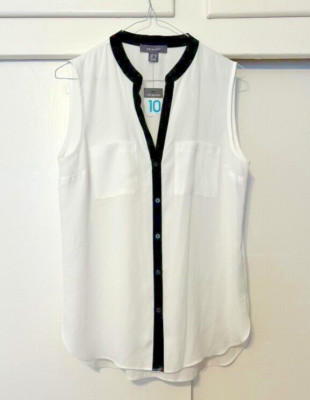 Primark Sleevless White Blouse with Dark Blue