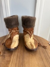 Vintage Senora Winter Walkers by Mondl Cowhide ladies ankle boots, size 8.5