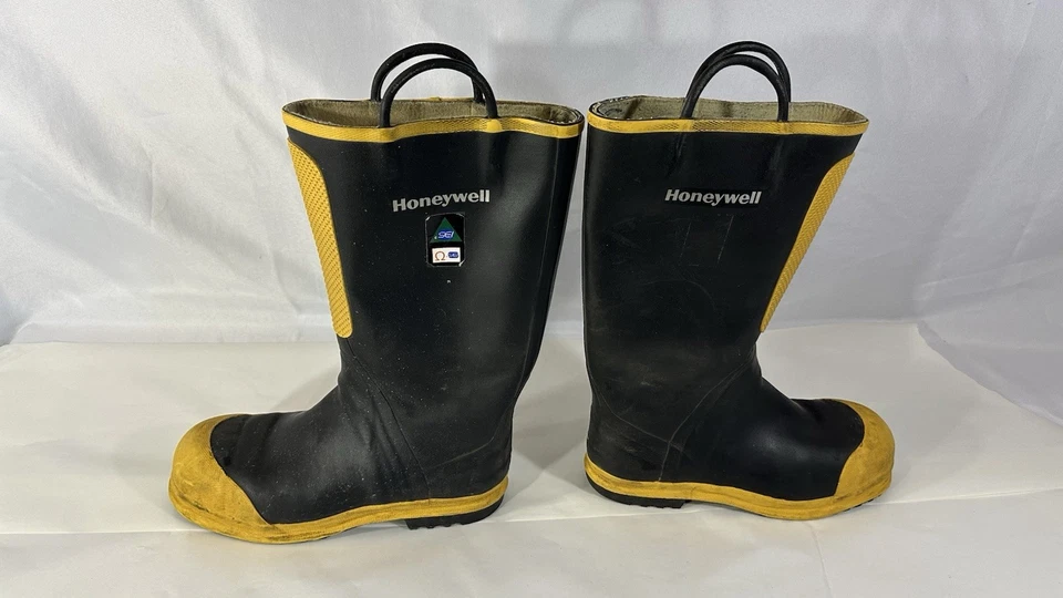 Honeywell Firefighter boots Mens Size 12 Wide . Model 2500 - Image 3 of 4