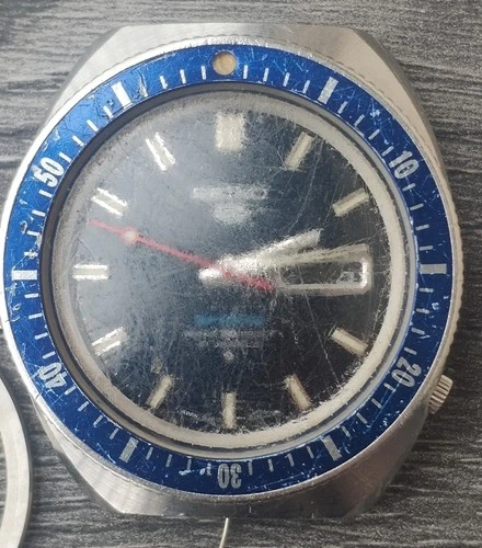 Vintage April 1968 men's Seiko Sports 70 diver automatic watch 6119-8120 repair