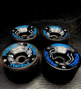 オールドスケート80's POWELL PERALTA OG Wheels The Powell Peralta G