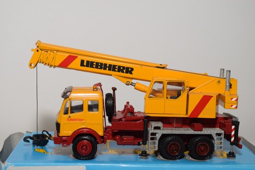 Camión grúa hidráulica A88 1:50 CONRAD MERCEDES LIEBHERR LTF 1030-3 NIEBOER N... - Imagen 3 de 16