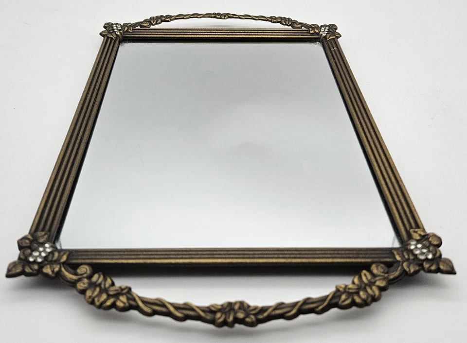 Espejo vintage con marco cuadrado con asas florales ornamentadas 13" de largo 8,5" de ancho Foto 4 de 4