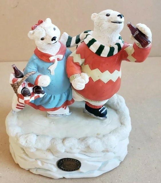 Coca Cola Heritage Collection 1995 Polar Bear Music Box Ice Skating