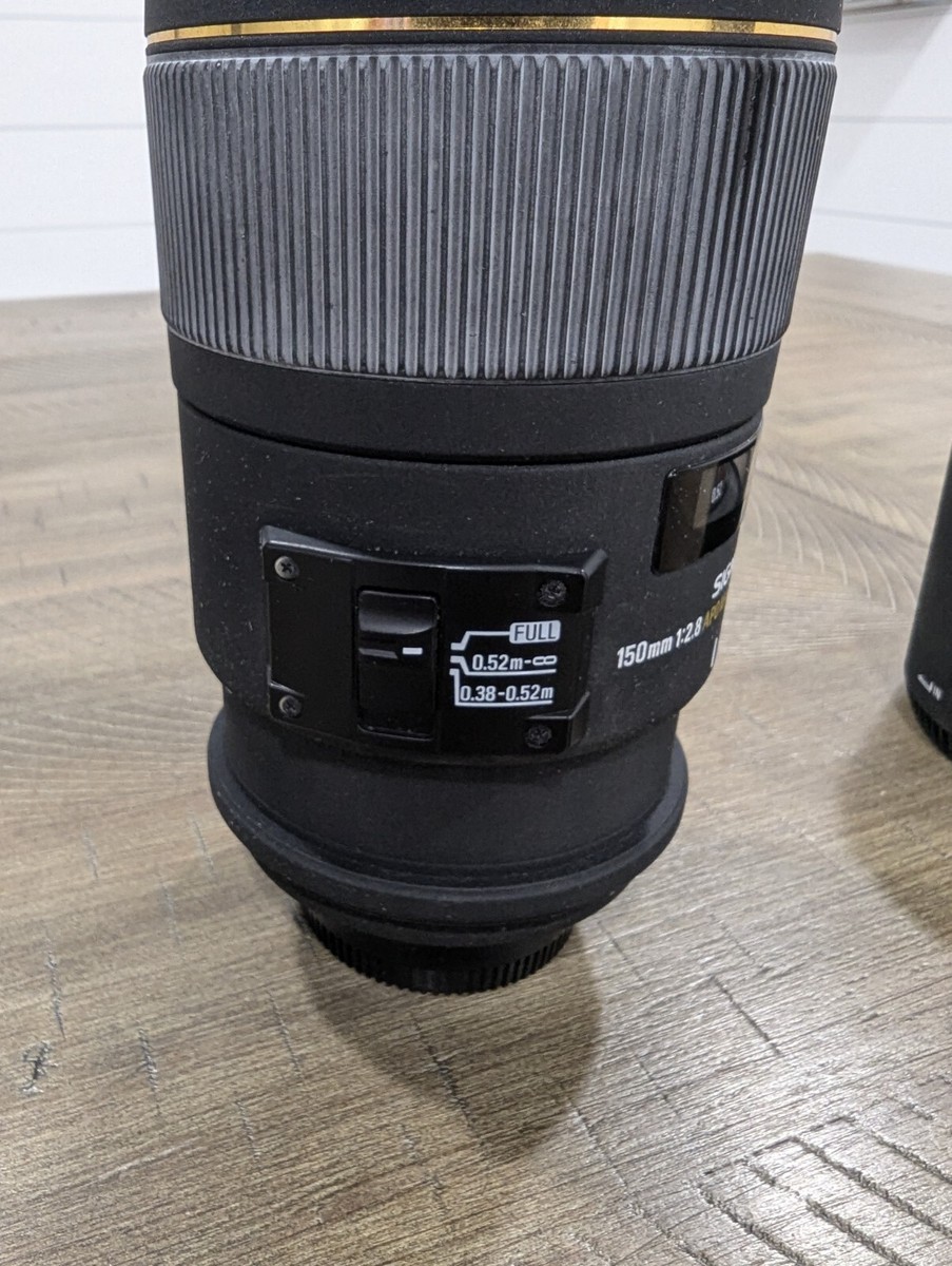 Sigma 150mm 1:2.8 APO MACRO DG HSM D Lens With Caps, Hood Sigma 150mm 1:2.8 APO MACRO DG HSM D Lens With Caps, Hood