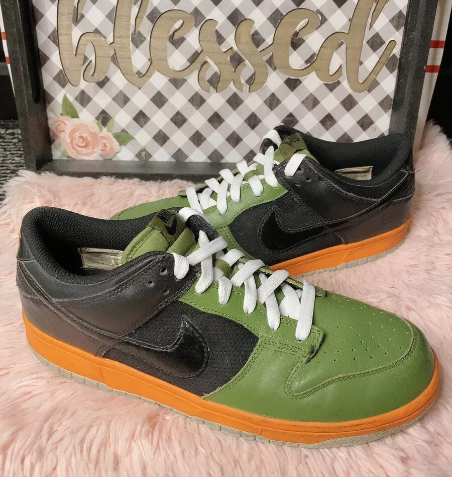 Nike Dunk Low Mandarin Green Black Women’s Size 11 / Mens 9.5