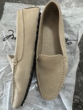 Massimo Matteo Mujer Perf Venetian Driver Cinza Nubuck Beige Talla 10B