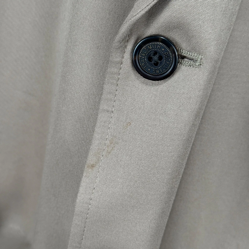 Blazer masculino TravelSmith microfibra 48R bronzeado jaqueta com 2 botões bolsos com zíper viagem - Imagem 4 de 4