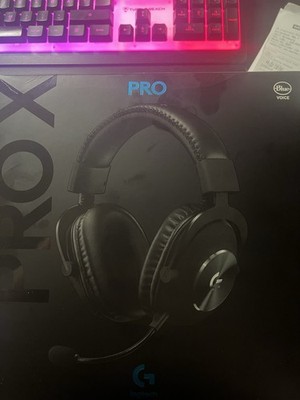 Logitech G Pro x Blue Voice Kabelgebundenes Gaming Headset für PC/PS