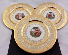 SET OF 6 ROYAL CHINA HAND DECORATED 22 KT GOLD MULTI SCENES DINNER PLATES - MINT