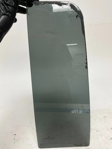 2007 DODGE DURANGO LEFT REAR DOOR CORNER GLASS ++ - Picture 7 of 9