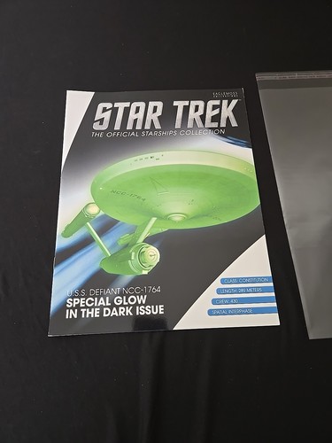 Star Trek Eaglemoss"U.S.S. Defiant NCC-1764 Glow in the Dark" Magazine (No Ship)