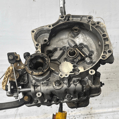 085300052PX Komplette Veränderung. AUC VOLKSWAGEN POLO 3a Serie 1.0 cat Ber.