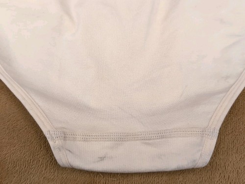 Maidenform Seamless Hipster Underwear Girls, SZ L (10/12) - Nude- DEFECT - Picture 8 of 9