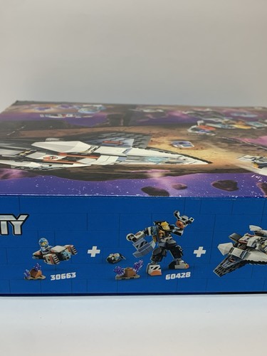 2024 LEGO City 60441 Space Explorers Spaceship 3-in-1 Super Pack 426 pcs NEW - Picture 14 of 18
