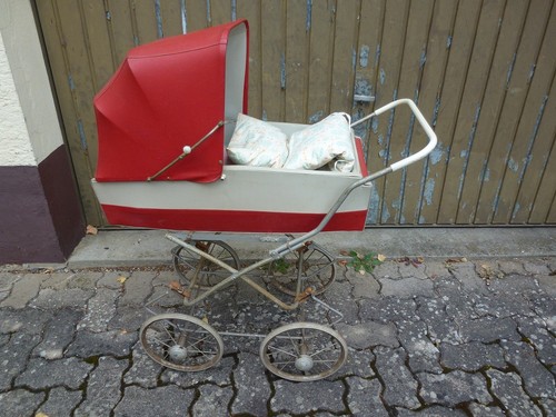 DDR Puppenwagen Vintage 60/70 iger Jahre Nostalgie / Marke Feiner Zeitz