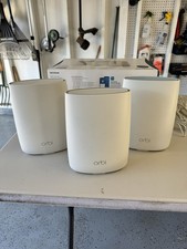 NETGEAR Orbi RBK53 AC3000 Tri-Band WiFi System RBR50  2 RBS50 Satellites