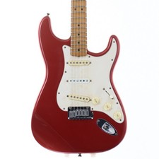 Fender Yngwie Malmsteen Stratocaster Candy Apple Red Used Electric Guitar  1994