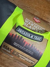 Arcadia Trail Water-Resistant Warming Blanket   Outdoor Thermal Comfort Gray 