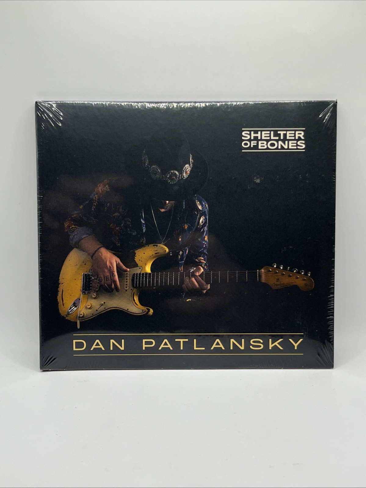 Dan Patlansky : Shelter of Bones   (2022)  (CD) Brand New Sealed