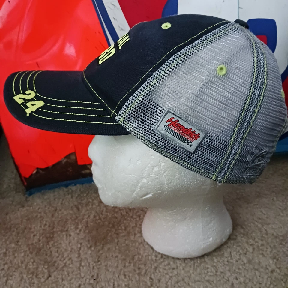 Gorra emitida por el equipo Hendrick Motorsports Guardia Nacional #24 NASCAR Casey Mears Foto 3 de 4