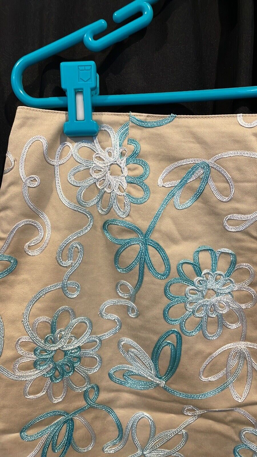 Picture 2 of 5