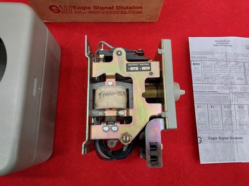 Eagle Signal Controls MICROFLEX HA410A6 5 Minutes and Second RESET TIMER - Picture 6 of 7
