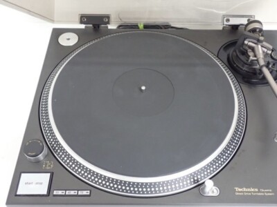 Technics SL-1200MK4 Turntable Quartz Direct Drive SL1200MK4