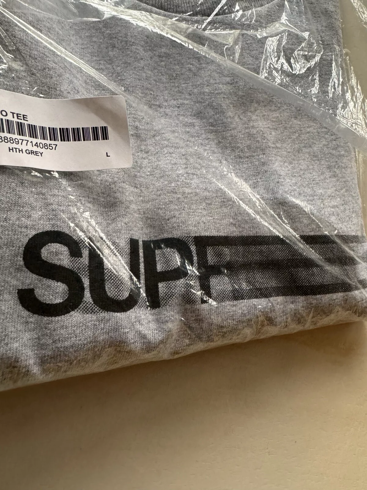 T SHIRT SS16 SUPREME MOTION LOGO GRIS taille L neuf L gris en plastique