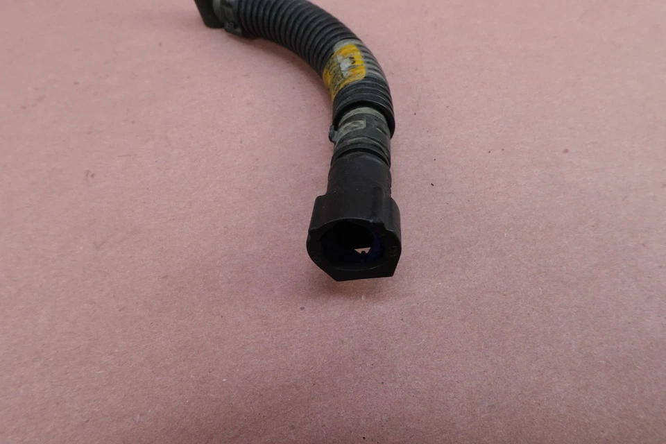 2000 - 2006 Harley Davidson Heritage Softail FLSTCI Fuel Gas Hose Line - Image 3 of 4