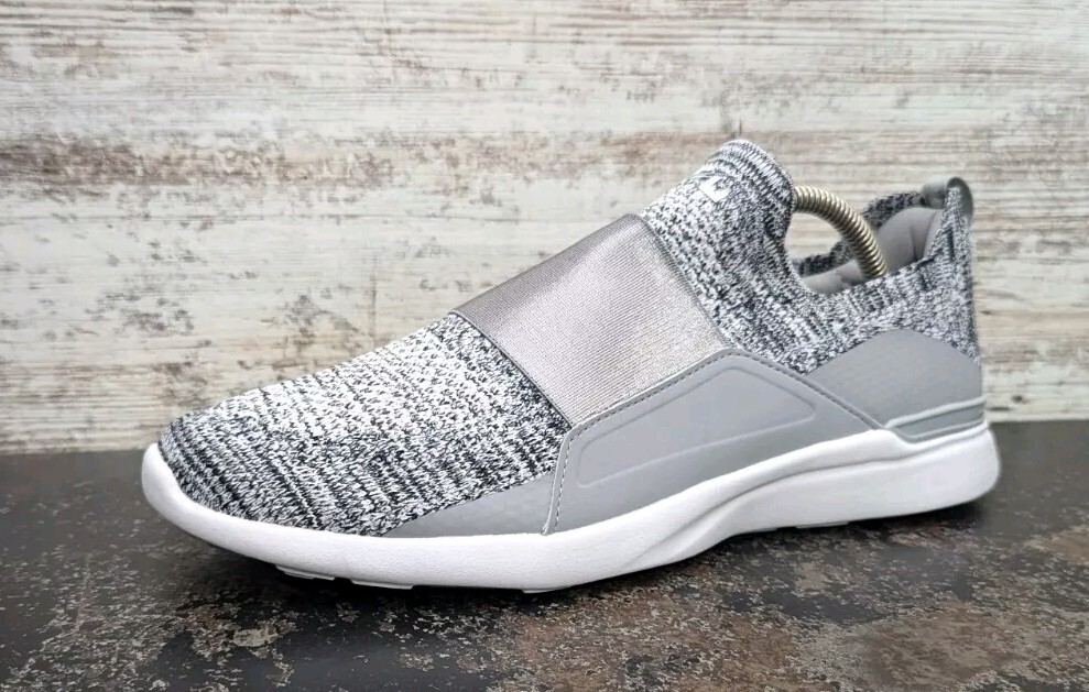Scarpe da corsa donna APL Techloom Bliss taglia 10 41 ottime condizioni slip on casual atletiche