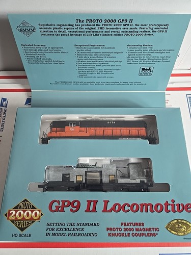 PROTO 2000 SERIE HO GP9 II LOK # 23706 MILWAUKEE # 2387.  | Zustand: Used