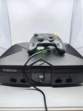 Microsoft Xbox Launch Edition 8GB (Cosmetic Damage) [OEM Controller / Cables]