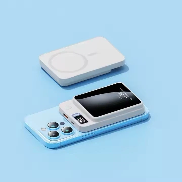 iPhone Power Bank 22.5W 10000mAh Portable Wireless Magsafe Fast Charger (White) - Image 3 of 4