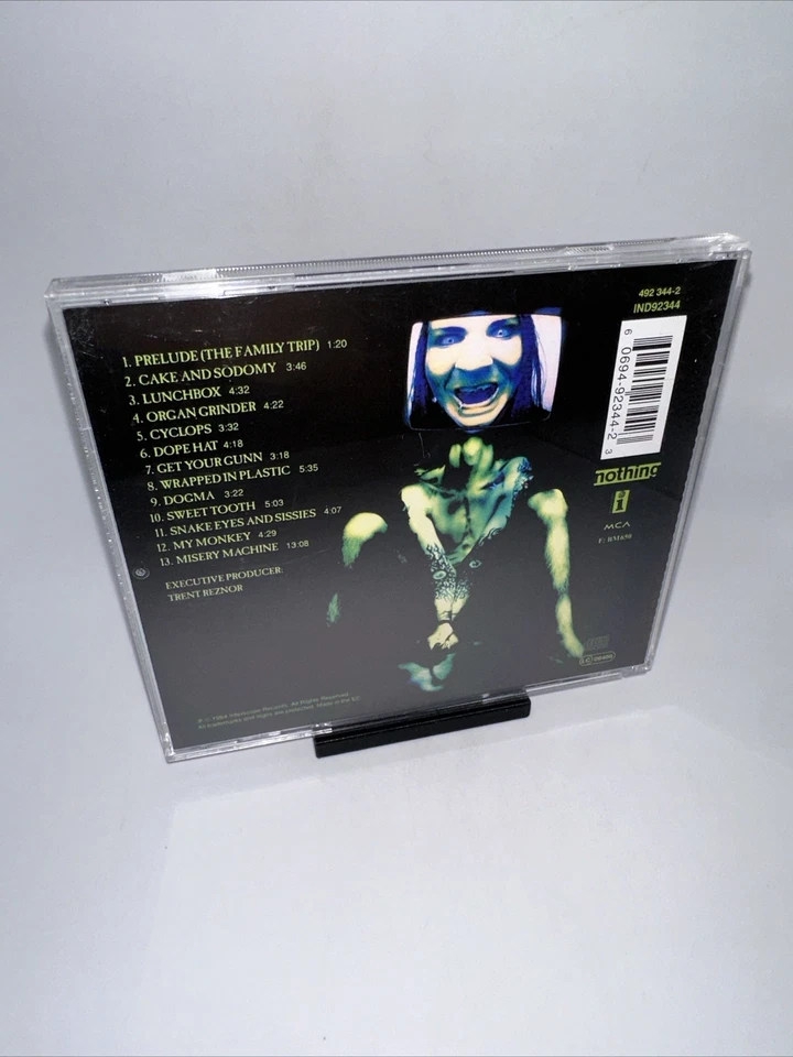 Marilyn Manson - Portrait Of An American Family (CD, 1994) Interscope Records - Bild 2 von 4
