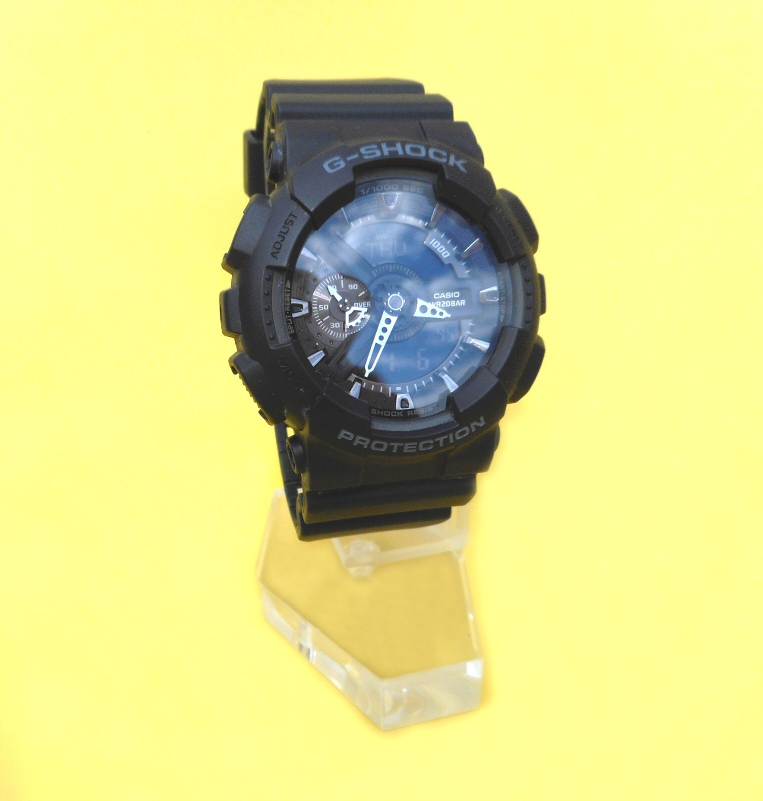 Casio G-Shock Watch-GA-110-(5146)-Black-Lightly Used! Works Great!