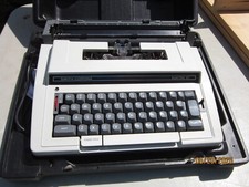 Smith Corona Electra XT Electric Typewriter w/ Carry Case, Needs Ribbon-Working thumbnail