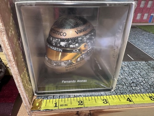 Spark : Fernando Alonso 2024 Mexican GP Helmet 1:5 Scale - Picture 2 of 2
