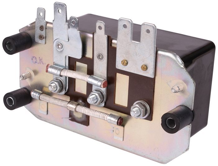 Frankberg Lichtmaschinenregler 14V - Passend Für Alte Ford, Mercedes & BMW Modelle