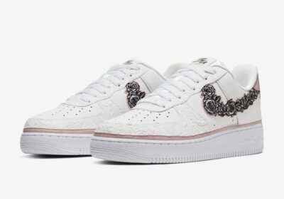 Nike MEN'S Air Force 1 07 LV8 White Black Floral DOERNBECHER SIZE