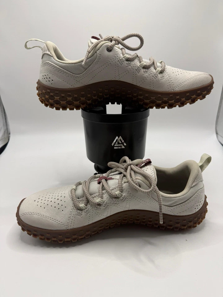 NOVO Sapato de Trilha Merrell Quantum Grip – Feminino Tamanho 9.5 - Bege Goma - J036004 - Imagem 2 de 4