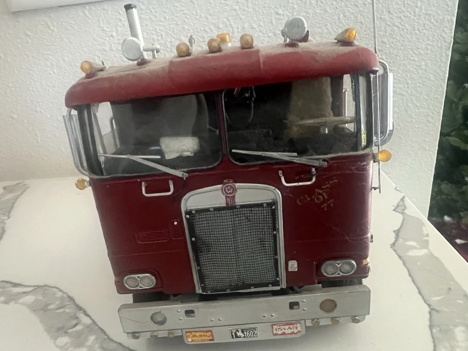 Semi cabina vintage años 70’s u 80’s cuesta construcción muy detallada Foto 2 de 4