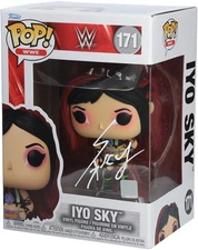 Iyo Sky WWE Autographed #171 Fanatics Exclusive Funko Pop! Figurine