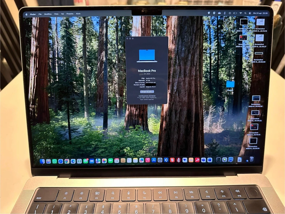 APPLE MACBOOK PRO 14" 2023 M2 PRO SSD 512 GB RAM 16 GB Sequoia GRADO A Silver, foto 2 di 5