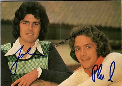 Original Autogramm Phil & John /// Autogramm Autograph signiert signed si 354278