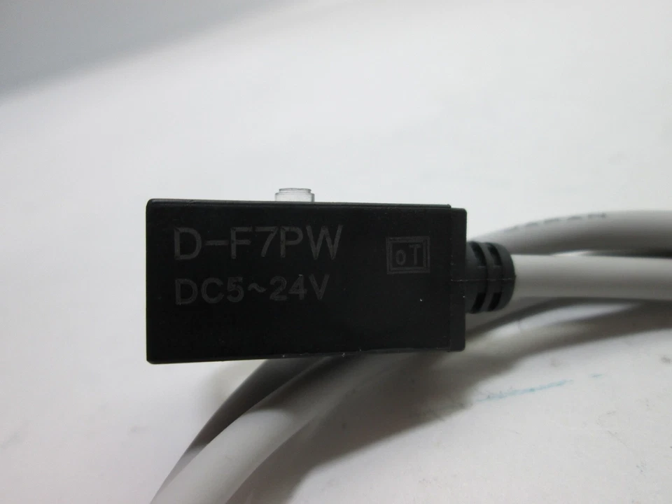 Lot of 2 New SMC D-F7PW Switch Sensors, Voltage: 5-24VDC, Output: PNP - Image 3 of 4