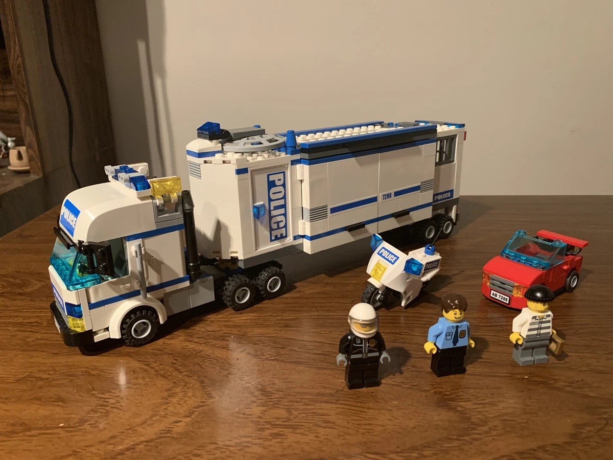 LEGO City Mobile Police Unit 7288 COMPLETE SET W CAR MOTORCYCLE