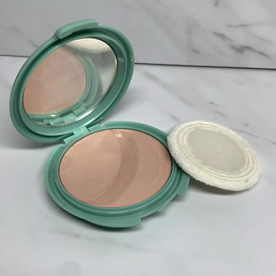 covergirl Extremely Gentle translucent light pressed powder .4 Oz Discontinued